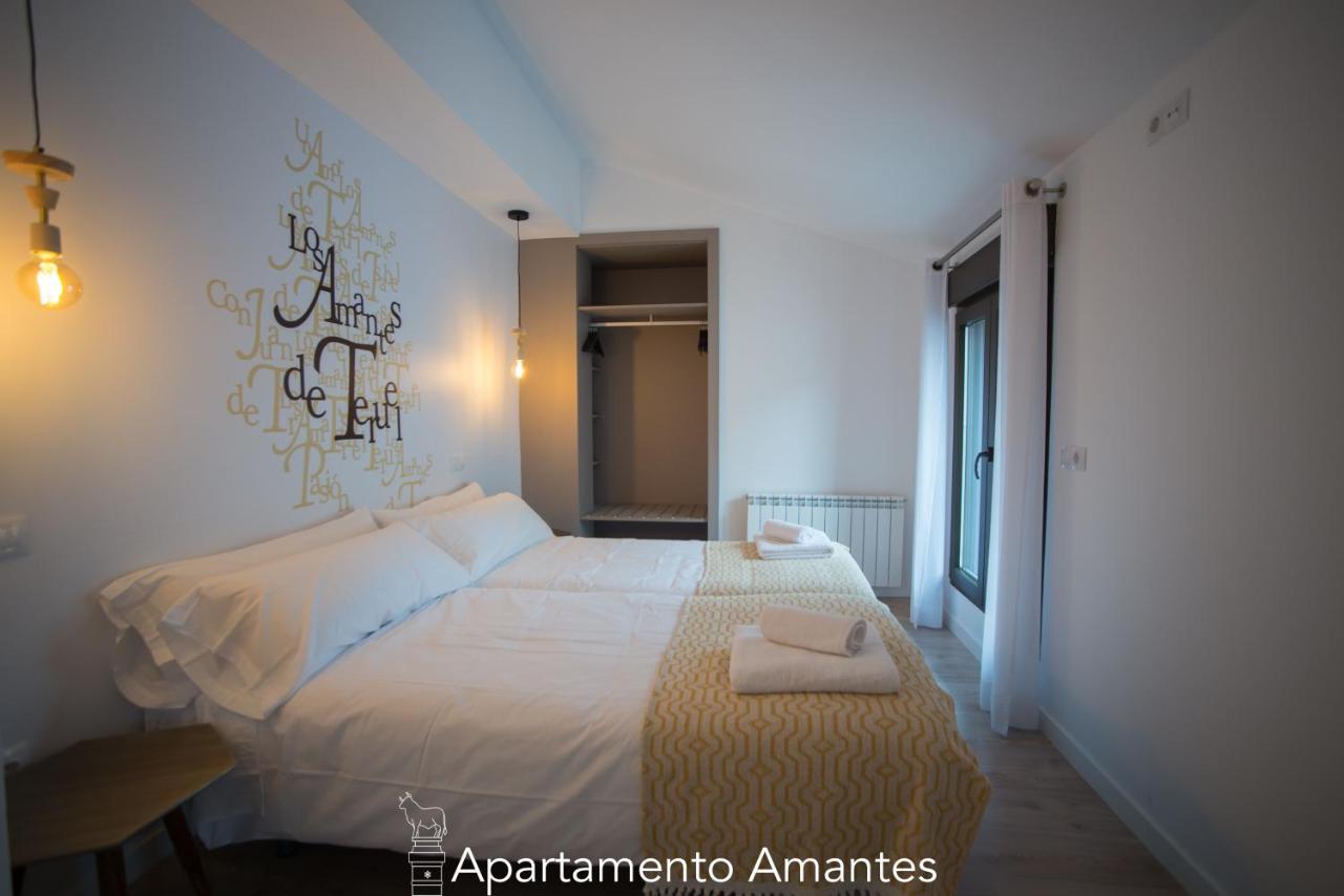 Apartamentos Plaza Del Torico Teruel Esterno foto