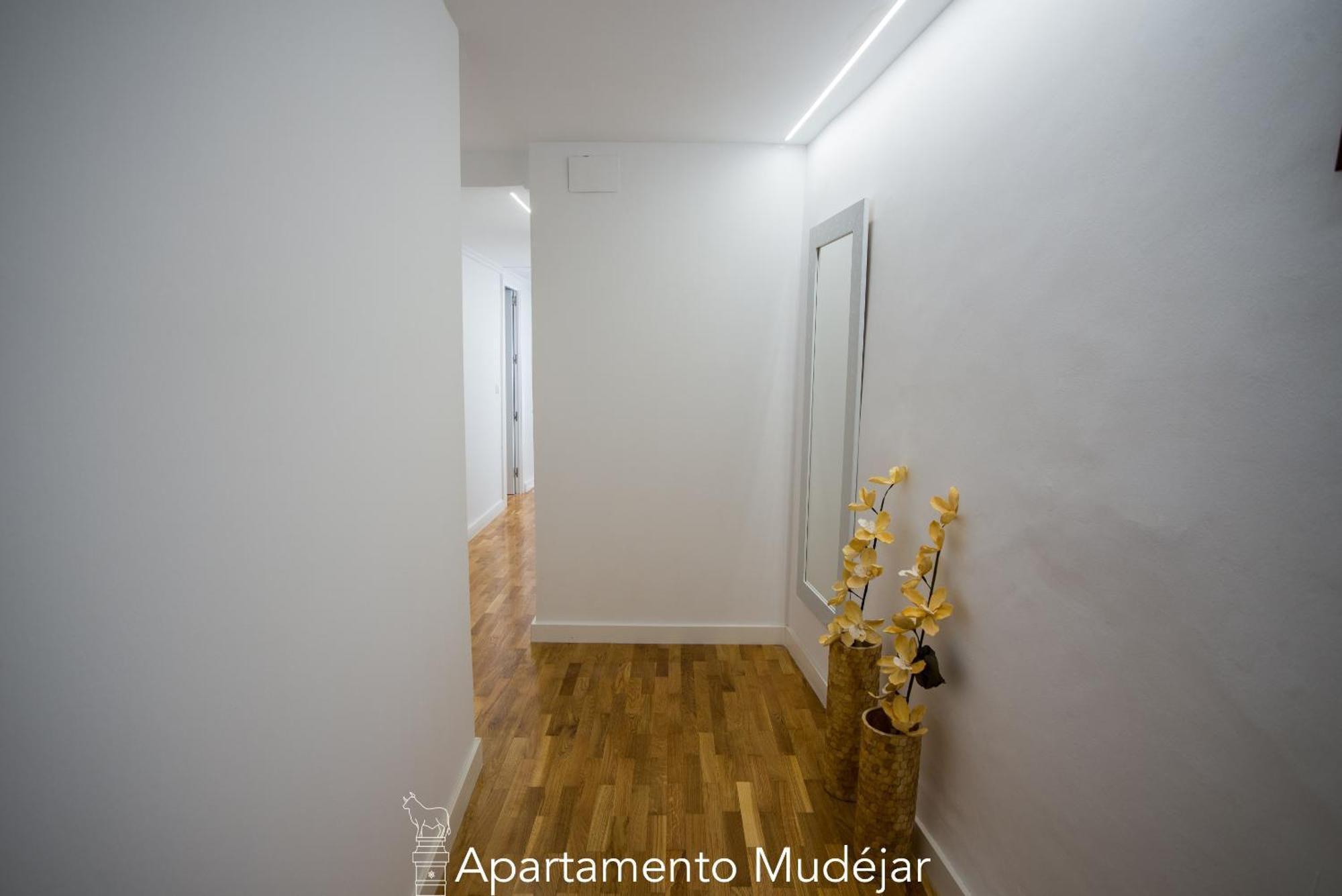 Apartamentos Plaza Del Torico Teruel Camera foto
