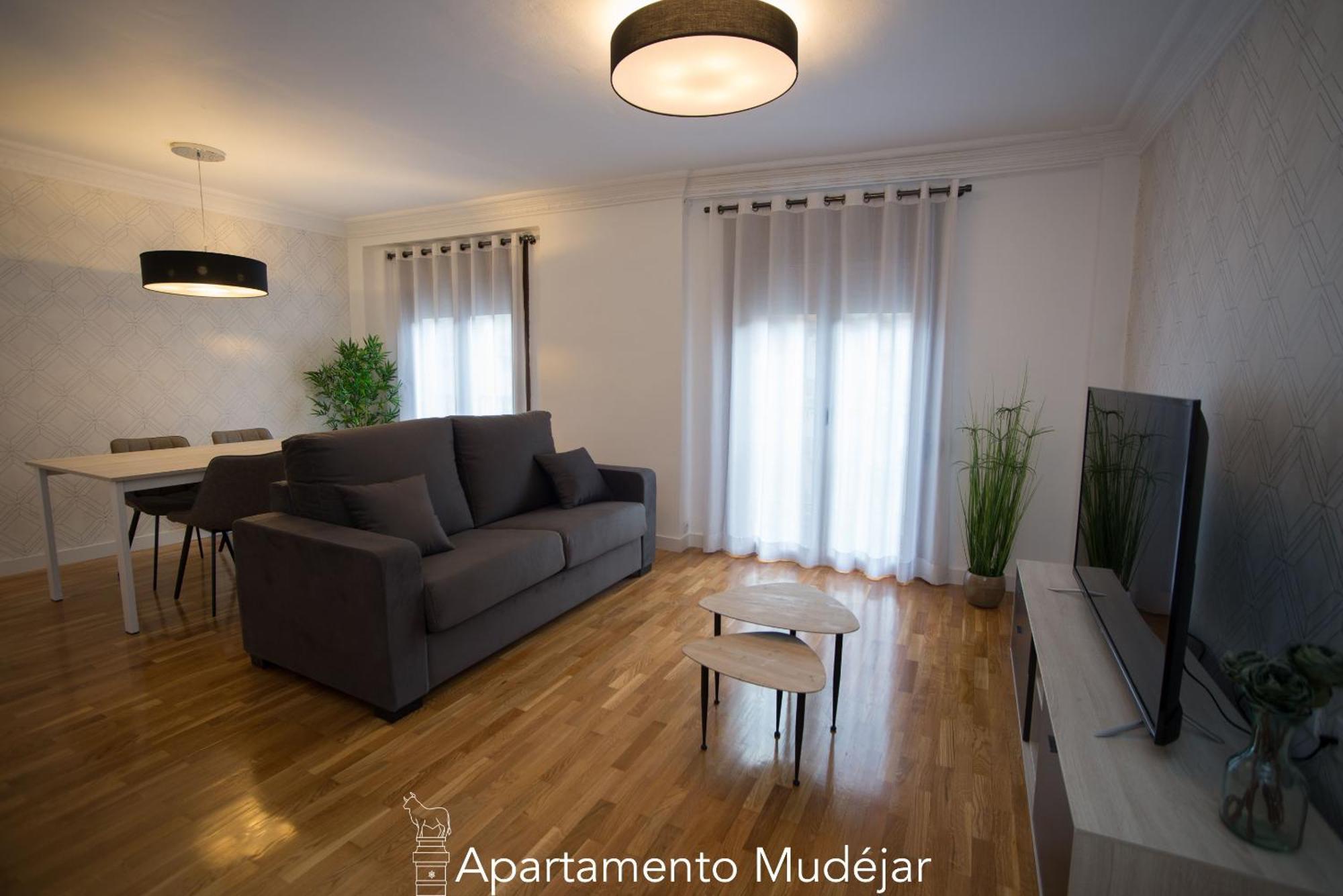 Apartamentos Plaza Del Torico Teruel Camera foto